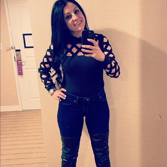 Meet your Posher, Sarah - Picture 1 of 1